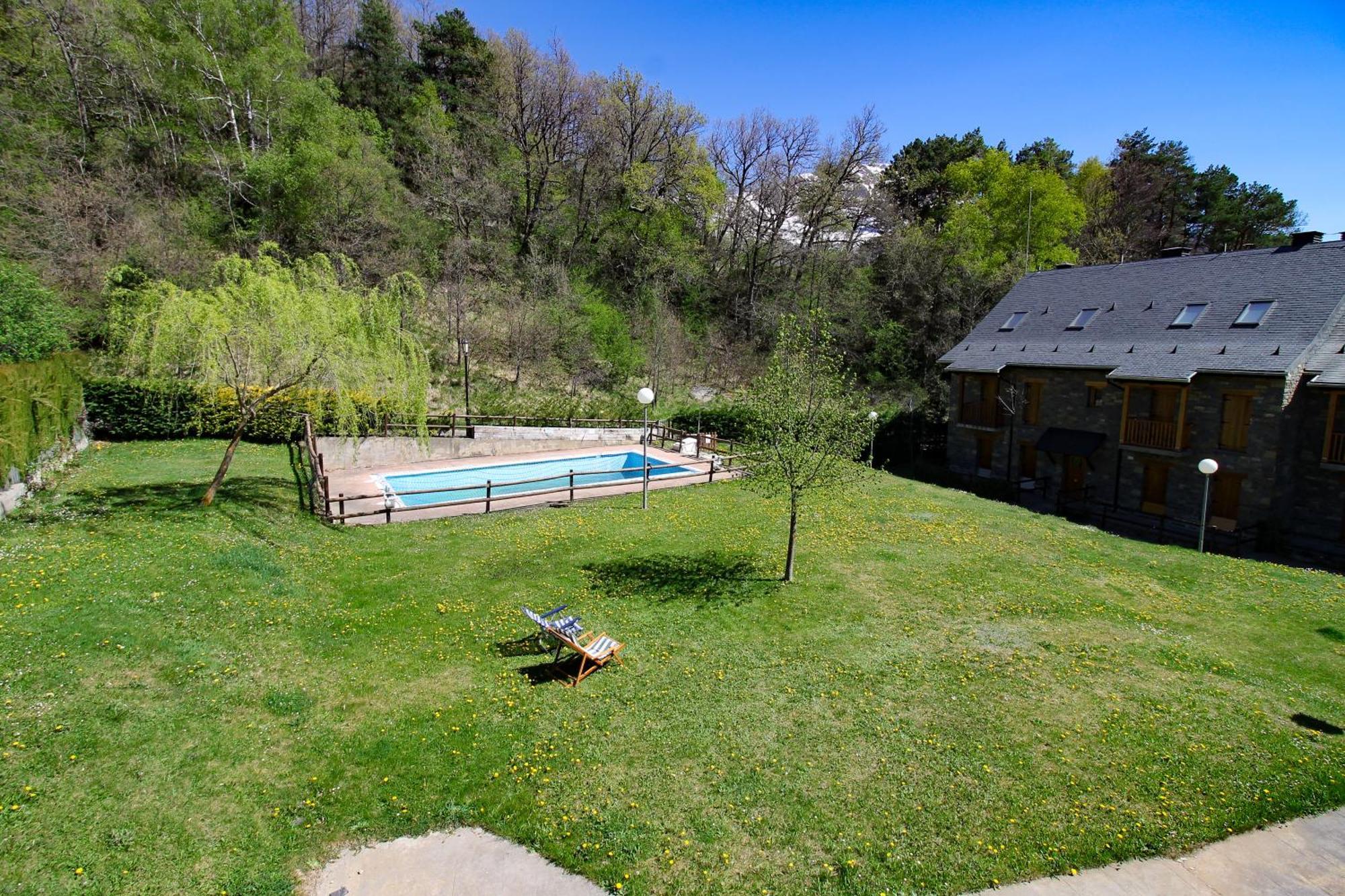 Villa Nuria Tramacastilla de Tena Esterno foto